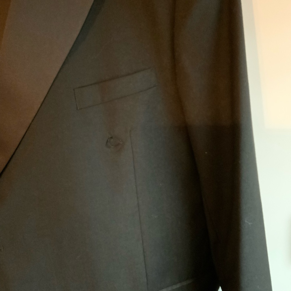 COPY - Classic double breasted black tuxedo - Picture 4 of 5